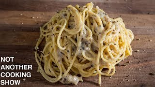 how to make REAL CACIO E PEPE like they do in ROME [upl. by Ydnac]