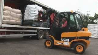 JCB Teletruk Country Stores [upl. by Bowler648]