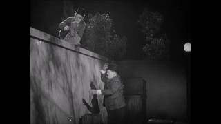 Laurel amp Hardy  How to climb a wall Night Owls [upl. by Prunella]