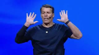 Tony Robbins  Ritual para arrancar tu dia Priming  Doblado al español Live from New York UPW [upl. by Notrab474]