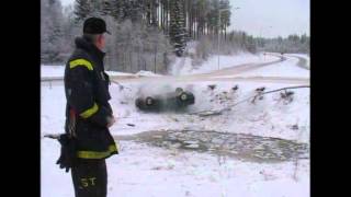 Car accident caught on camera by Swedish TV4s news team  Nyheterna TV4 [upl. by Sesiom]