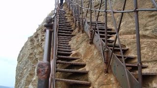 Sri Lanka Sigiriya climbing on Lion Rock [upl. by Rovelli]