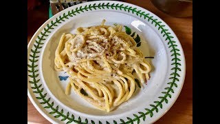 How to Make Quick amp Simple Cacio e Pepe Pasta  Pasta Grannies [upl. by Alleroif]