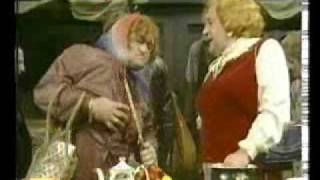 Les Dawson  Cissie amp Ada  Visit to the Flea Market [upl. by Attelrahc719]